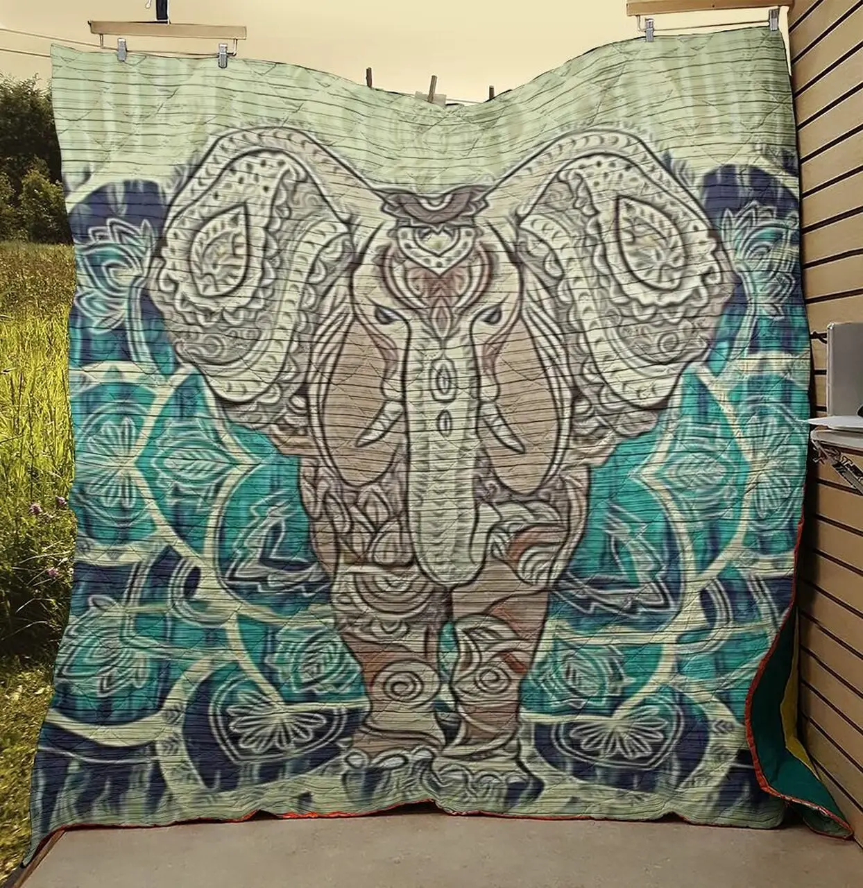 Elephants Men Quilt Blanket and Home Decor
