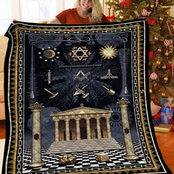 Emason Quilt Kta and Home Decor
