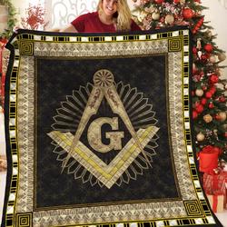 Freemason Quilt Gnk and Home Decor