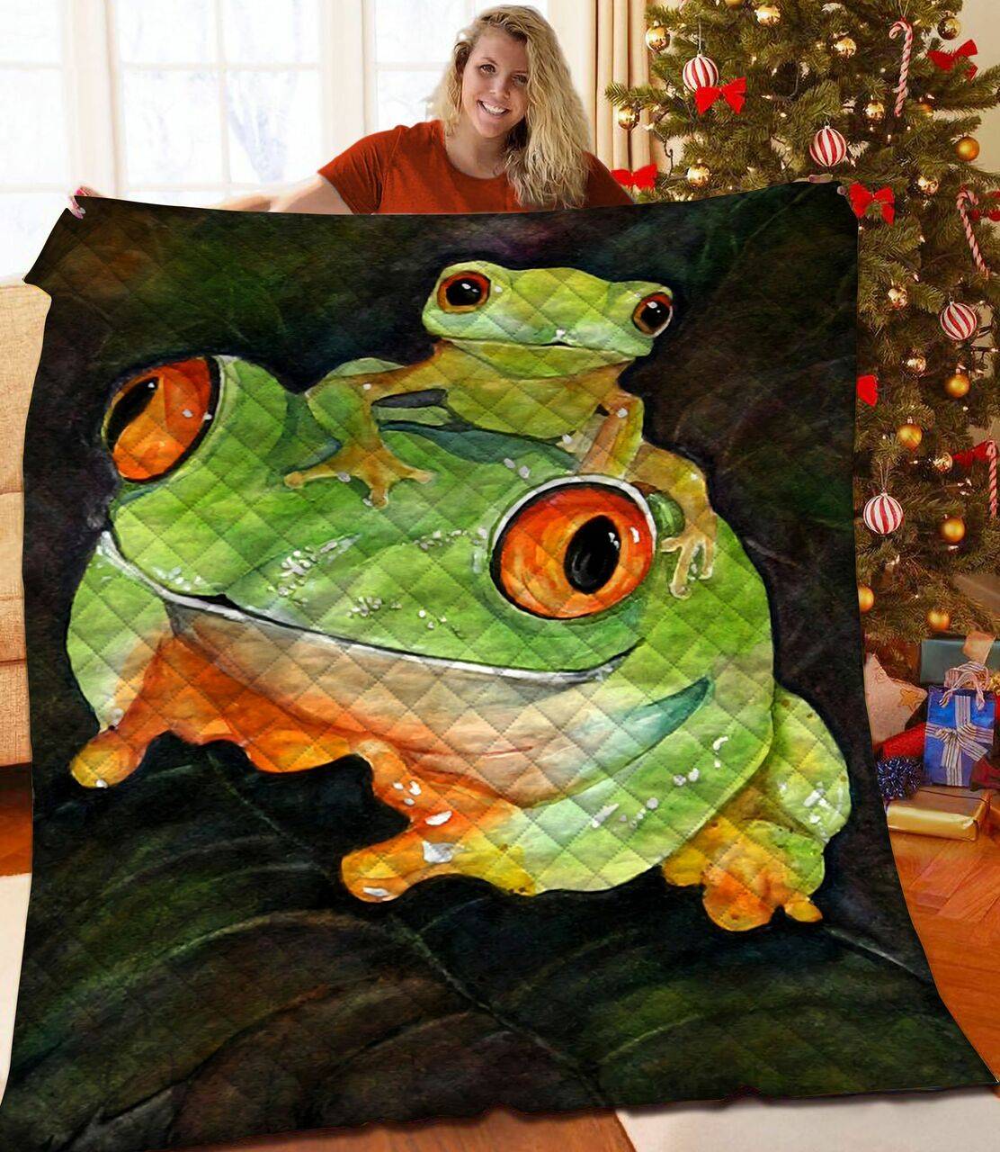 Frog Quilt Gfs and Home Decor