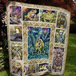 Frog Tnt0504 3 Quilt Blanket  Quilt and Home Decor