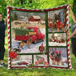 German Shepherd Christmas Quilt Zvp and Home Decor