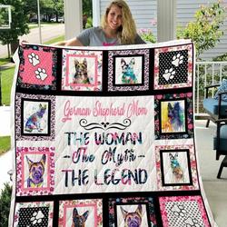 German Shepherd Cl09100104Mdq Quilt Blanket and Home Decor