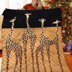 Gira Quilt Hrk and Home Decor
