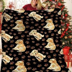 Golden Retriever Paw Quilt Zgp and Home Decor