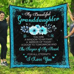 Granddaughter My Beautiful Granddaughter The Keeper Of My Heart Blanket Th0807 Quilt and Home Decor