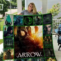 Green Arrow Quilt Blanket 01 and Home Decor