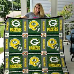 Green Bay Packer Quilt Blanket and Home Decor