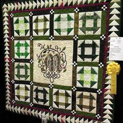 Green Cla1510196Q Quilt Blanket and Home Decor