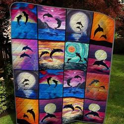 Greyhound Qi Qi Qi U Quilt Wl and Home Decor
