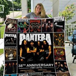H Pt Quilt Blanket and Home Decor