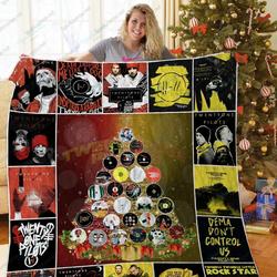 H Twonpi Album Tree Christmas Quilt Blanket and Home Decor