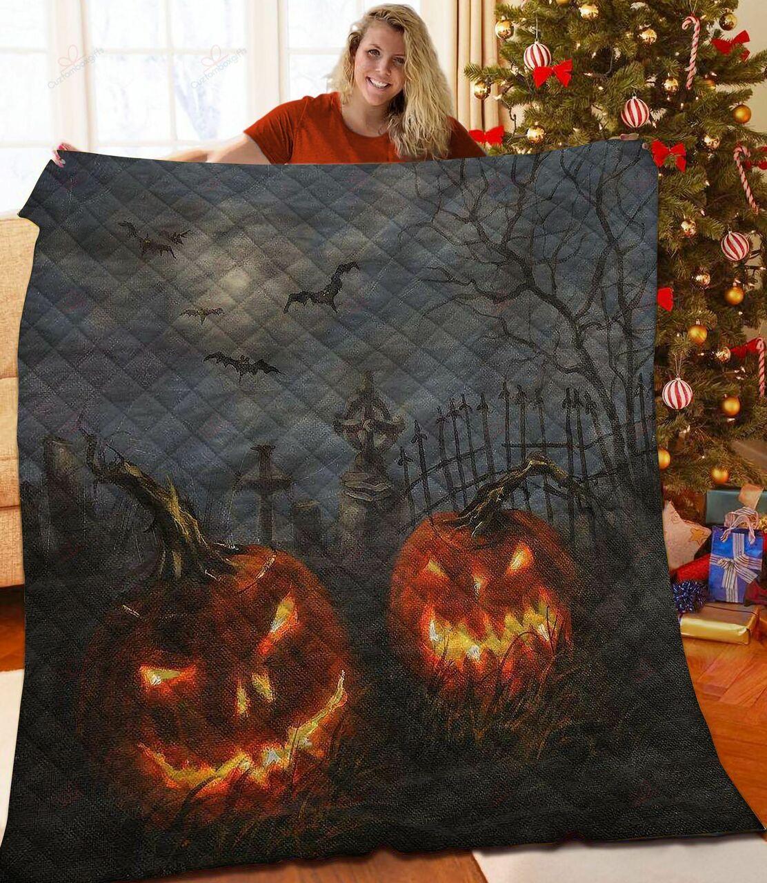 Halloween NT2309087CL Quilt Blanket and Home Decor