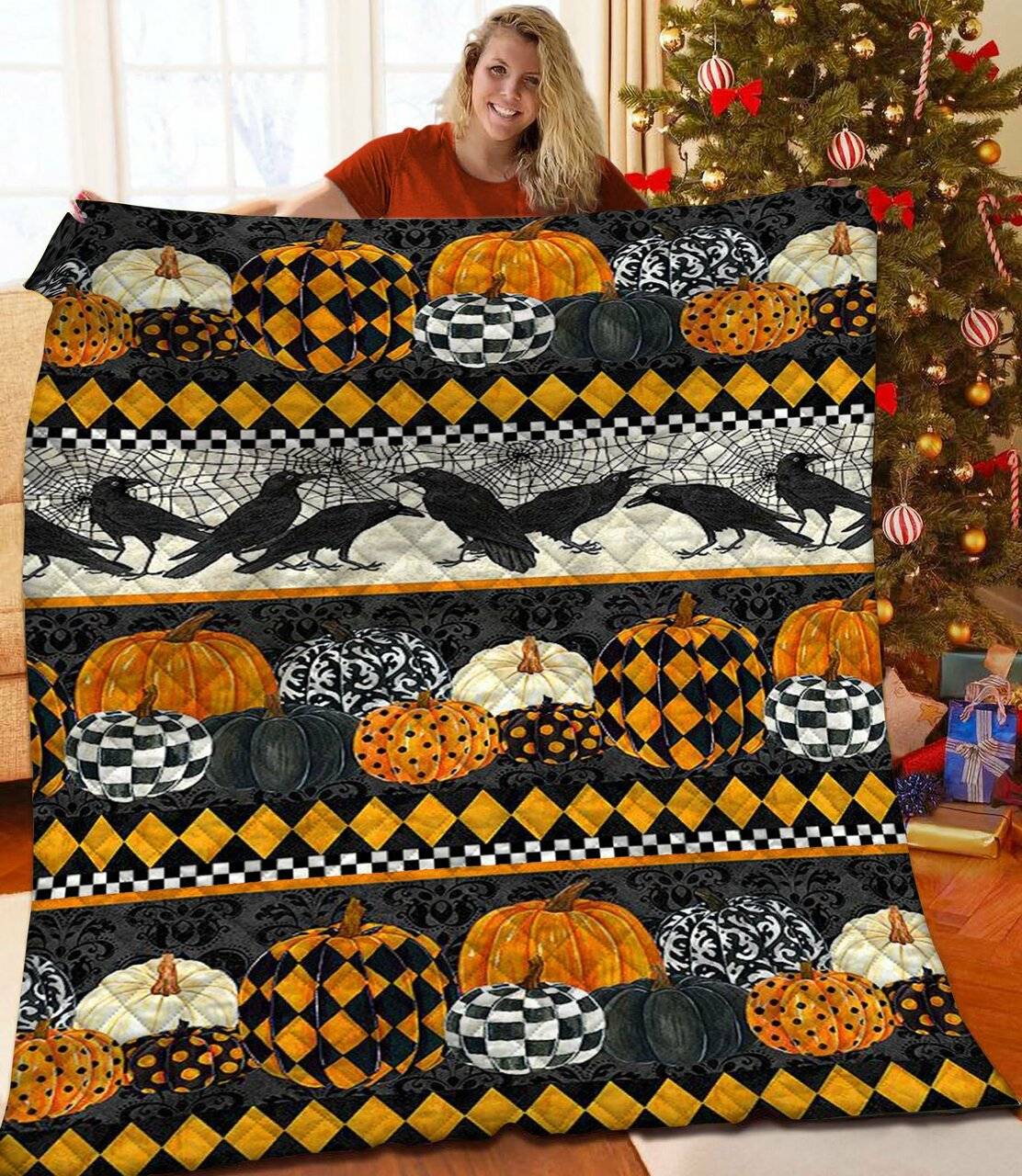 Halloween Quilt Ynj and Home Decor