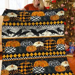 Halloween Quilt Ynj and Home Decor