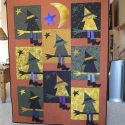Halloween Witch Hur Quilt yc and Home Decor