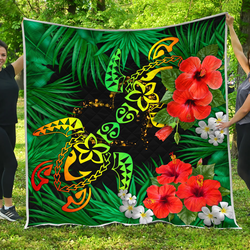 Hawaii Couple Turtle Hibiscus Tropical Valentine Quilt and Home Decor