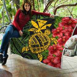 Hawaii Turtle Hibiscus Polynesian Quilt and Home Decor