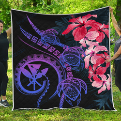 Hawaii Turtle Polynesian Tropical Style Pink Quilt and Home Decor