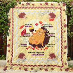 Hedgehog Quilt Wft and Home Decor