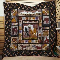 Horse Hur Quilt Cysief and Home Decor