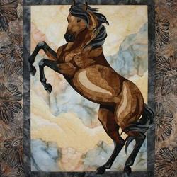 Horse Hur Quilt nr and Home Decor