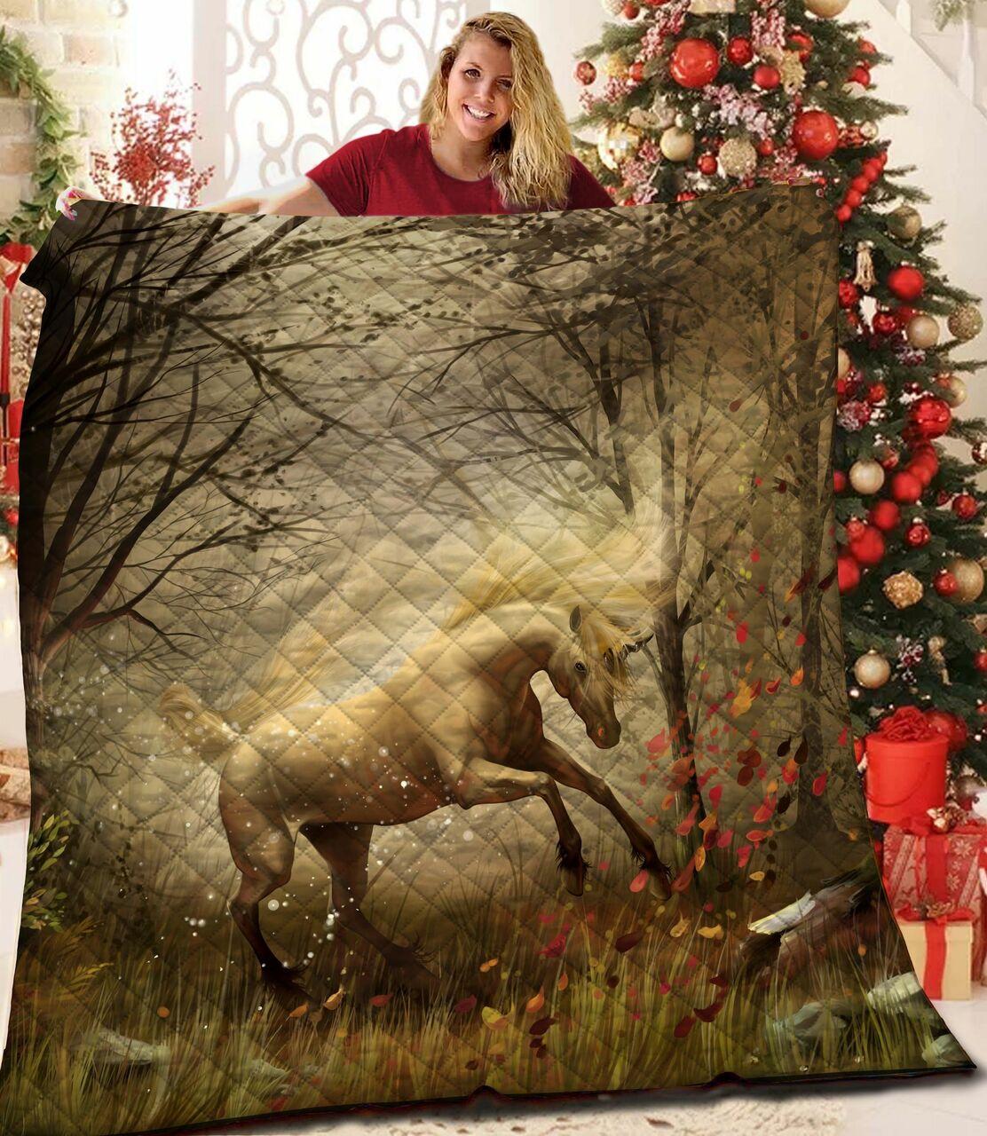 Horse Quilt Pew and Home Decor