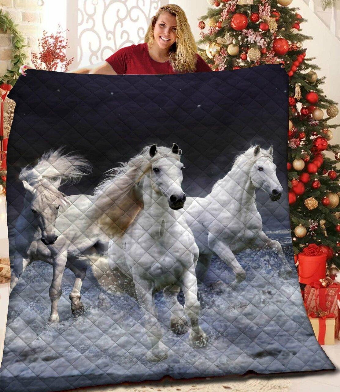 Horse Quilt Pgf and Home Decor