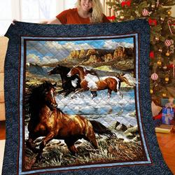 Horse Quilt Pkl and Home Decor