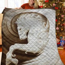 Horse Quilt Pow and Home Decor