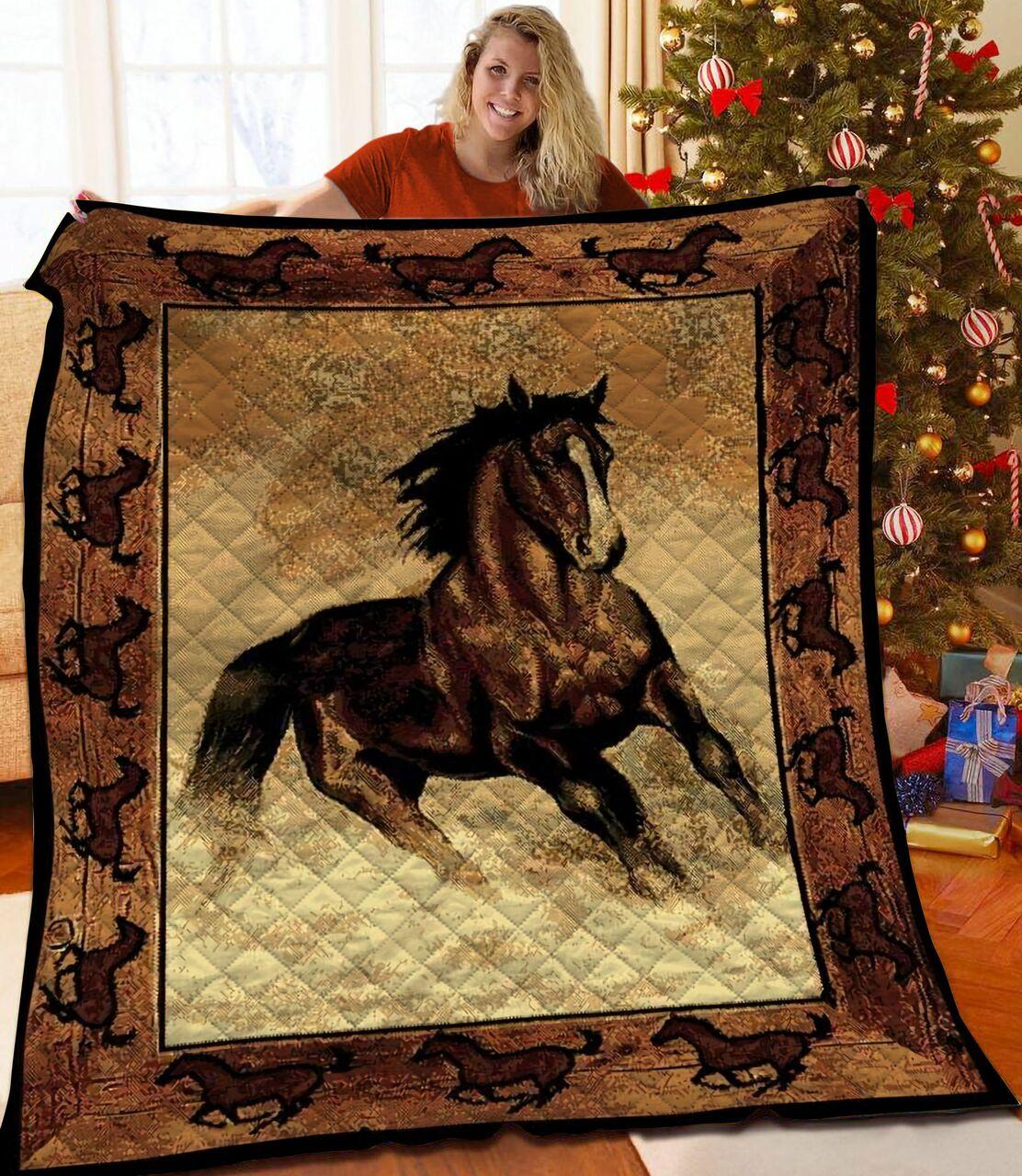 Horse Quilt Pqk and Home Decor