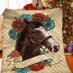 Horse Quilt Pth and Home Decor