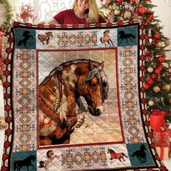 Horse Quilt Qbe and Home Decor