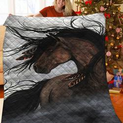 Horse Quilt Qih and Home Decor