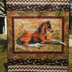Horse Quilt Qir and Home Decor