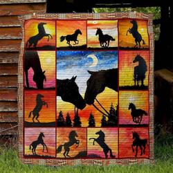 Horse Sm100521 Quilt Blanket and Home Decor