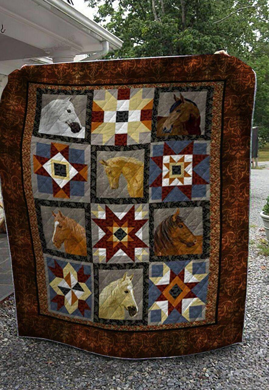 Horse With Native American Pattern Quilt Blanket Great Customized Gifts For Birthday Christmas Thanksgiving Perfect Gifts For Horse Lover and Home Decor
