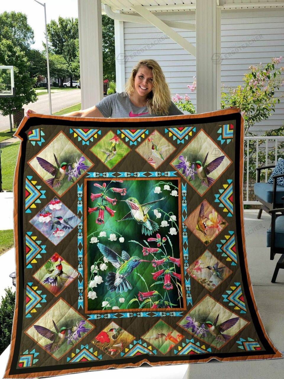 Hummingbird Bird Collecting Honey Quilt Blanket Great Customized Blanket Gifts For Birthday Christmas Thanksgiving and Home Decor