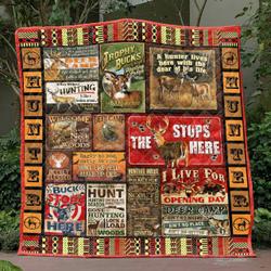 Hunt Deer Like Hell Pkt200631 Quilt Blanket and Home Decor