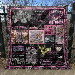 Hunt Like A Girl Quilt Blanket Ytp0  Quilt and Home Decor