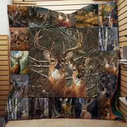 Hunting Deer Buck And Doe Quilt Blanket Great Customized Gifts For Birthday Christmas Thanksgiving Perfect Gifts For Hunting Lover and Home Decor