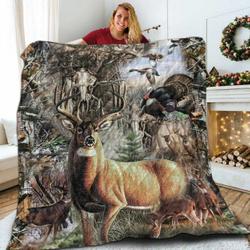 Hunting Deer Judgment 3D Customized Quilt and Home Decor