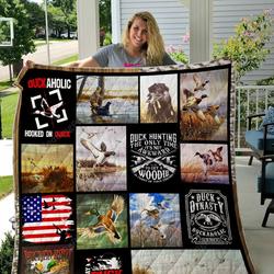 Hunting Duck Dynasty Quilt Blanket Great Customized Gifts For Birthday Christmas Thanksgiving Perfect Gifts For Duck Lover and Home Decor