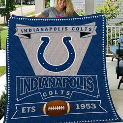 Ic Logo Premium Quilt and Home Decor