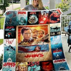 Jaws Quilt Blanket M110634  Quilt and Home Decor