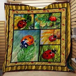 Ladybug Quilt Blanket Great Customized Gifts For Birthday Christmas Thanksgiving Perfect Gifts For Ladybug Lover and Home Decor