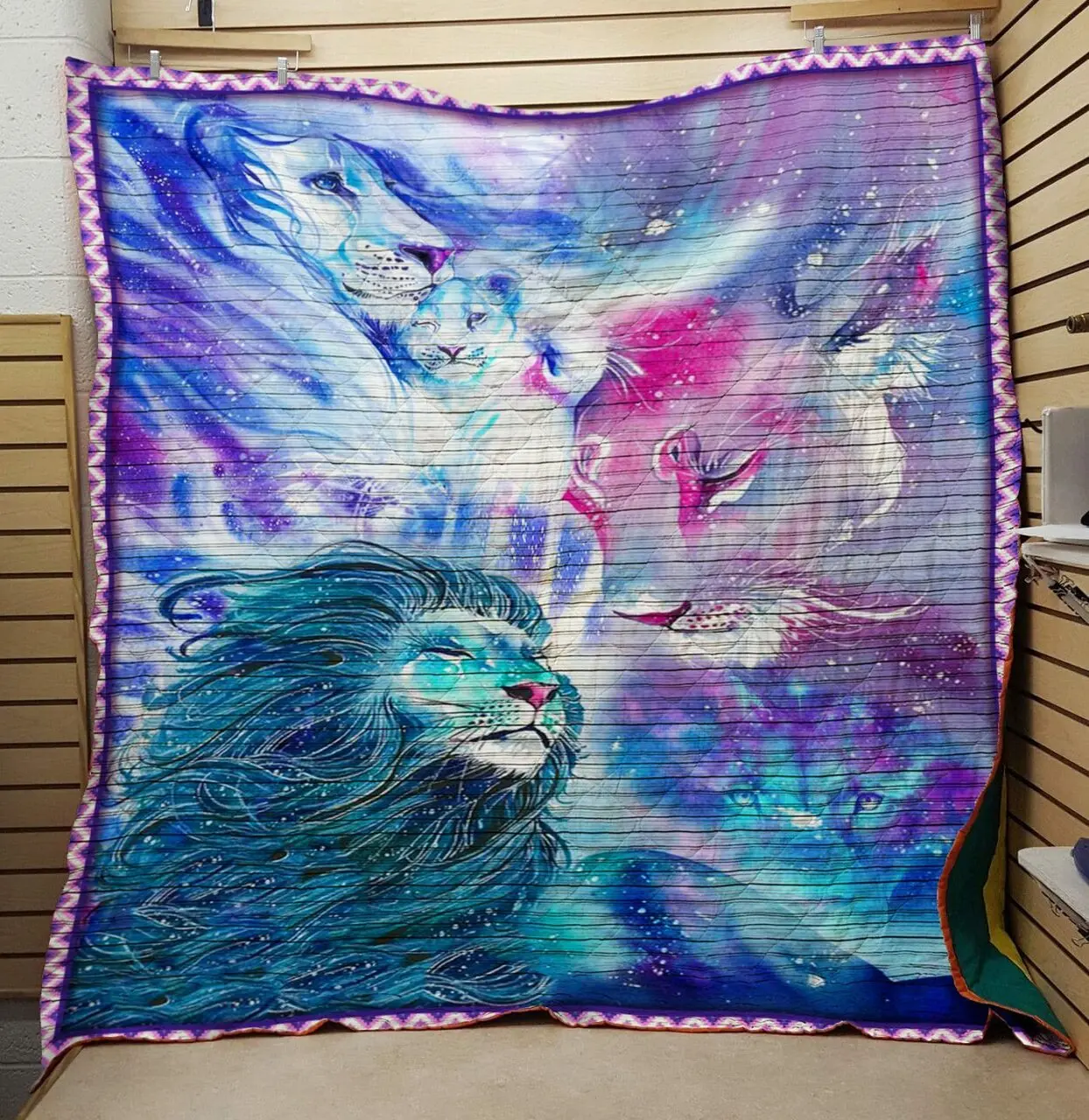 Lion Color Quilt and Home Decor