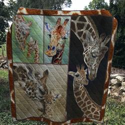Love Giraffe 1 Quilt and Home Decor