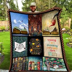 Love Reading Washable Quilt P70 and Home Decor