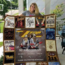 M Zz Top 50Th Anniversary Quilt Blanket and Home Decor